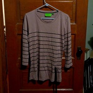 Medium women's top
